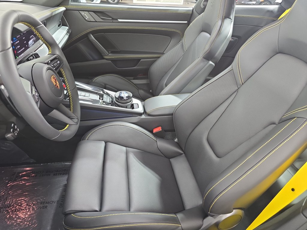 New 2026 Porsche 911 Carrera 4S AWD/4WD image 5