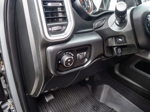 Used 2020 RAM 2500 Big Horn w/ Towing Technology Group image 15