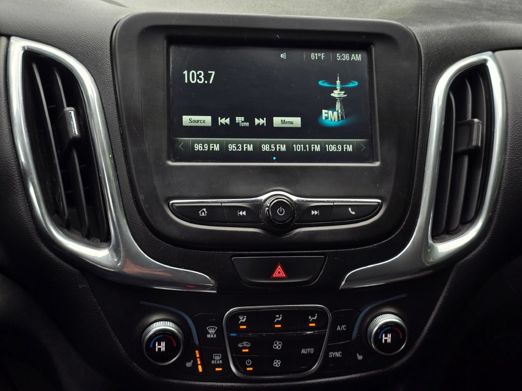 Used 2018 Chevrolet Equinox LT FWD image 35