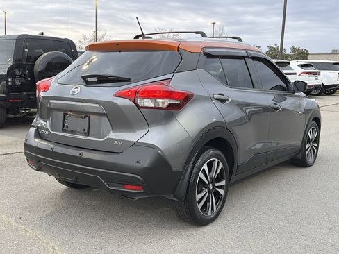 Used 2020 Nissan Kicks SV image 5