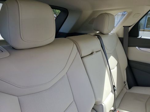 Used 2020 Cadillac XT5 Premium Luxury FWD image 24