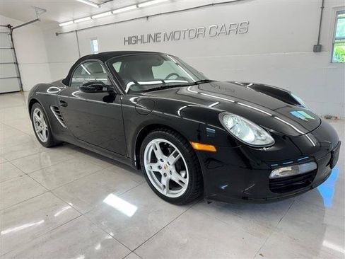 Used 2005 Porsche Boxster RWD image 3
