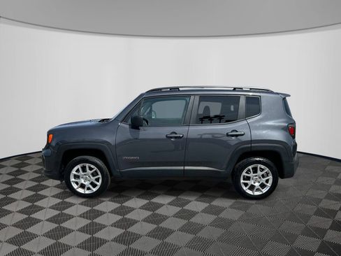 Certified 2023 Jeep Renegade Latitude w/ Premium Group AWD/4WD image 8