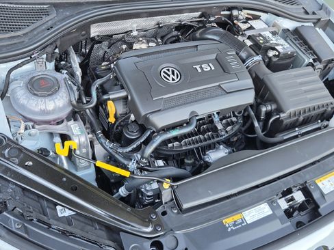Used 2026 Volkswagen Jetta GLI Autobahn FWD image 9