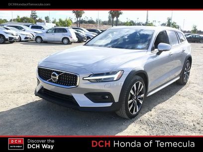 Used 2024 Volvo V60 B5 Cross Country Ultimate