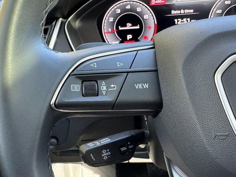 Used 2025 Audi Q5 2.0T Premium w/ Convenience Plus Package image 17