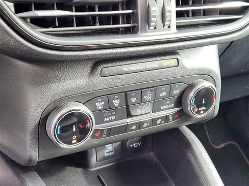 Used 2023 Ford Escape ST-Line image 20