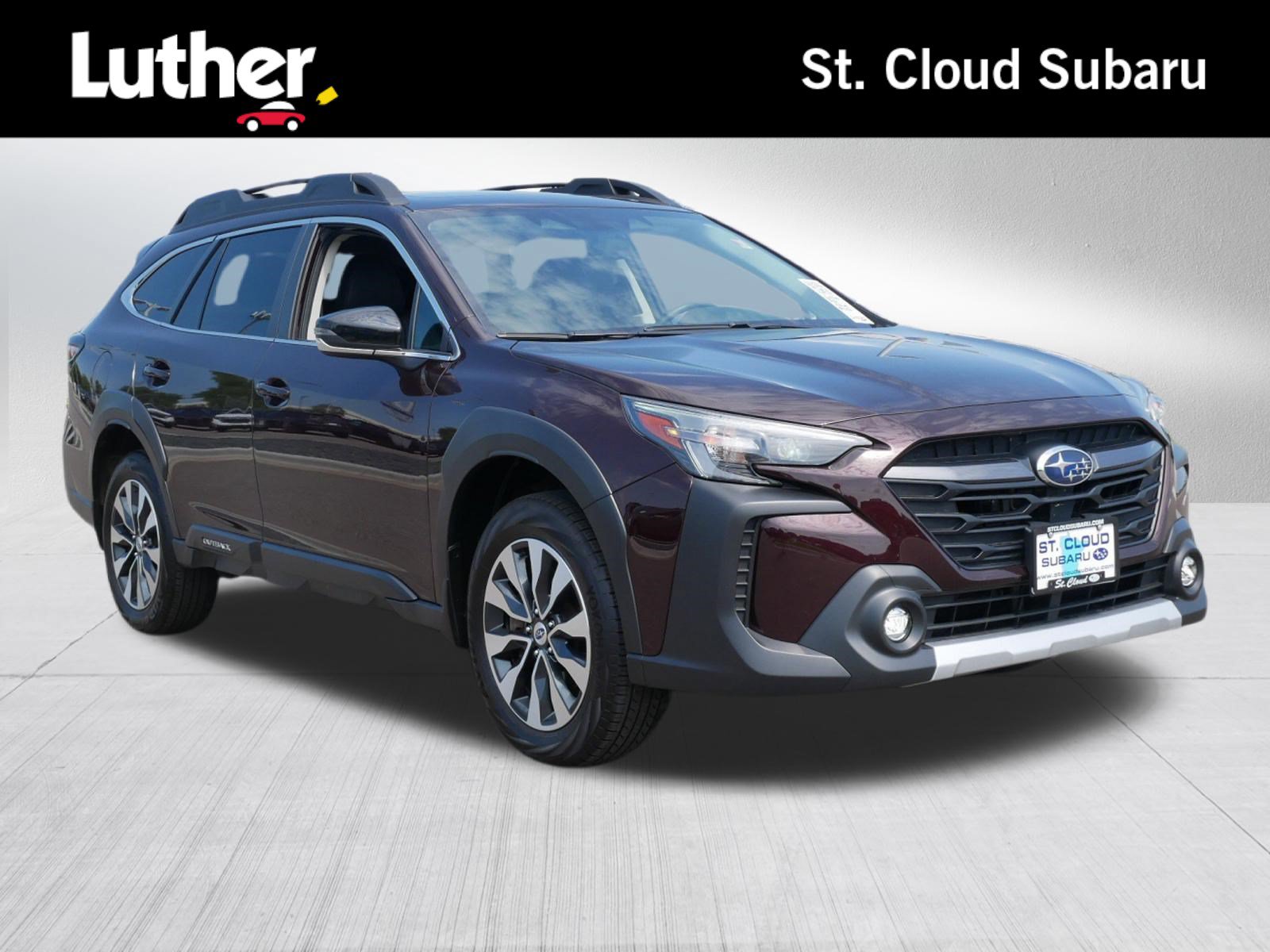 Certified 2025 Subaru Outback Limited AWD/4WD image 1