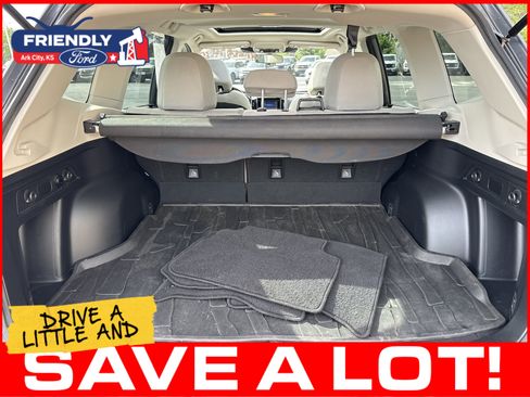 Used 2023 Subaru Forester Premium AWD/4WD image 19