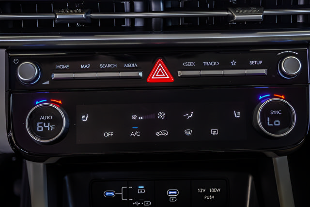 New 2026 Hyundai Tucson SEL FWD image 18