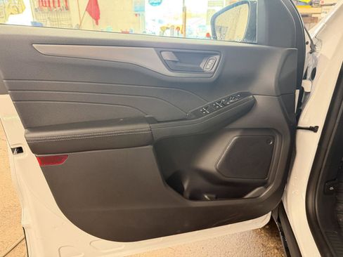 New 2026 Ford Escape Active w/ Cold Weather Package image 11