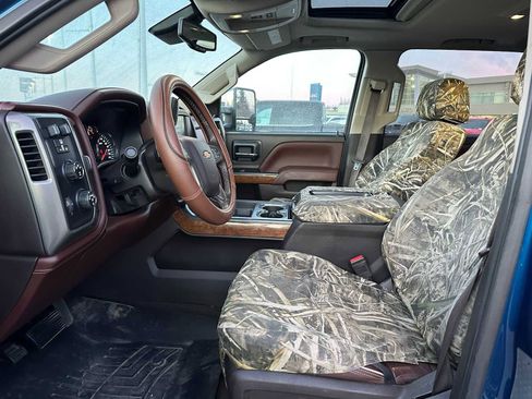 Used 2015 Chevrolet Silverado 3500 High Country w/ Duramax Plus Package image 20