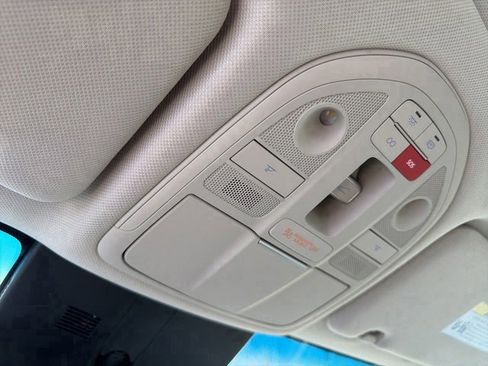 Used 2026 Genesis G70 2.5T Prestige image 29