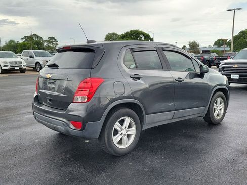 Used 2020 Chevrolet Trax LS image 6