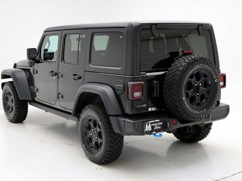 Used 2023 Jeep Wrangler Unlimited image 8