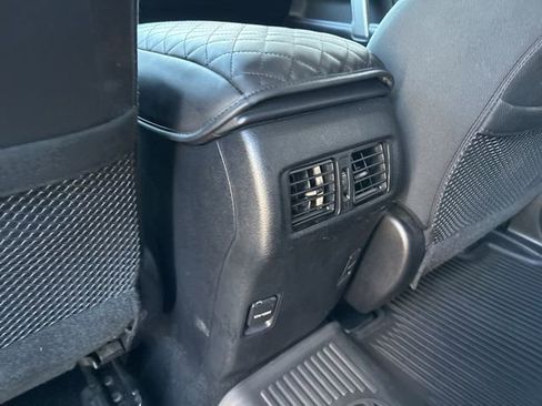 Used 2019 Toyota 4Runner SR5 w/ Phone Cable & Charge Package image 30