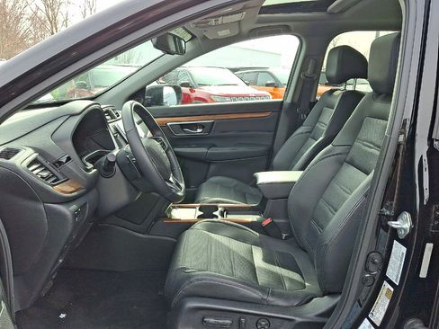 Used 2022 Honda CR-V Touring image 11