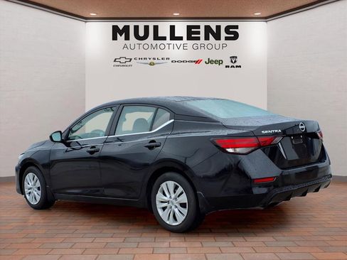 Used 2024 Nissan Sentra S image 4