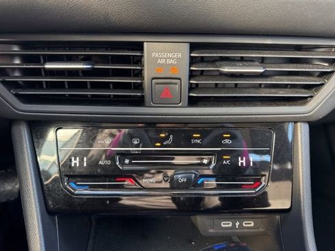 Used 2025 Volkswagen Jetta S image 15