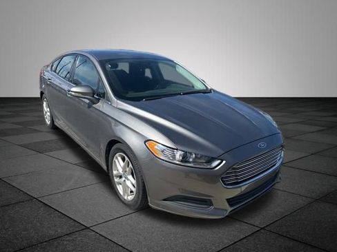 Used 2013 Ford Fusion SE FWD image 9