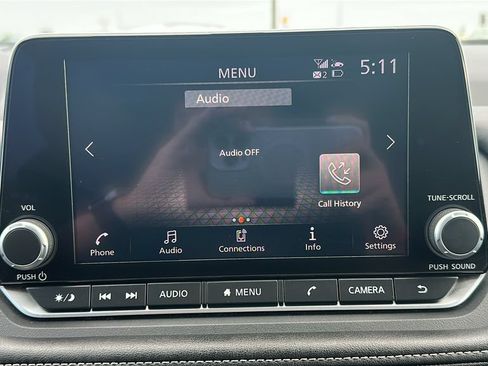 Used 2025 Nissan Rogue SV AWD/4WD image 24