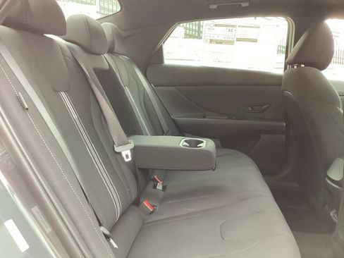 New 2026 Hyundai Elantra SEL Sport Premium FWD image 15