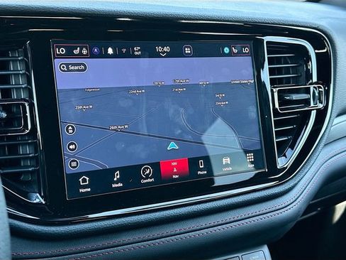 Used 2025 Dodge Durango GT w/ Blacktop Package image 13