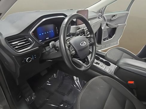 Used 2024 Ford Escape Active AWD/4WD image 12