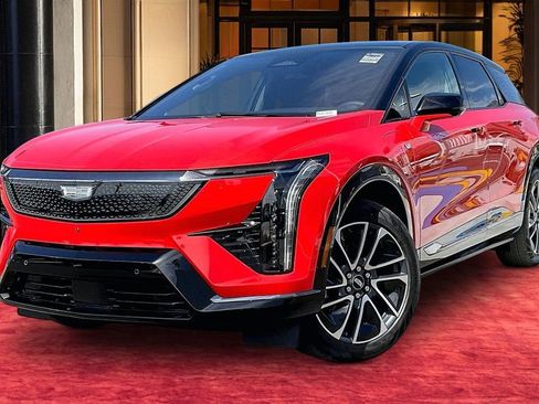 New 2026 Cadillac Optiq Sport 2 image 1