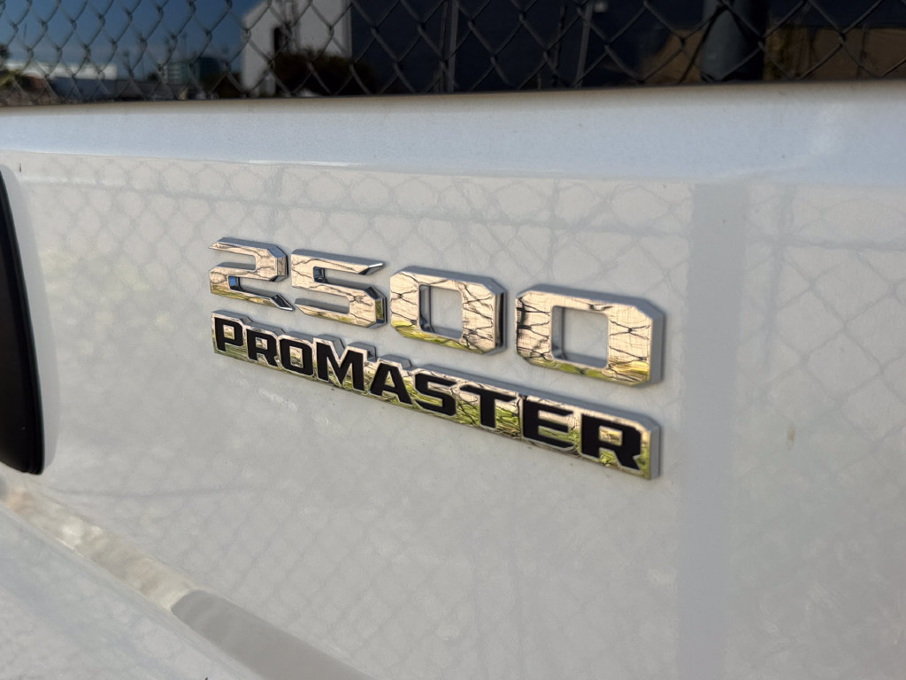 Used 2025 RAM ProMaster 2500 w/ U-Haul Equipment Group FWD image 8