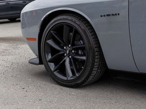 Used 2022 Dodge Challenger R/T w/ Plus Package image 7