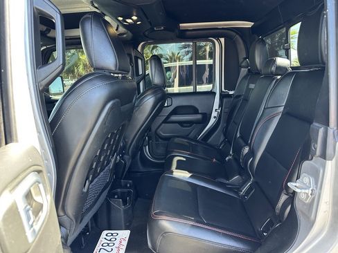 Used 2020 Jeep Gladiator Rubicon image 26