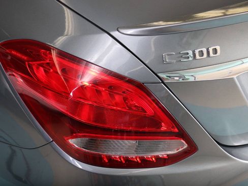 Used 2018 Mercedes-Benz C 300 Sedan image 13