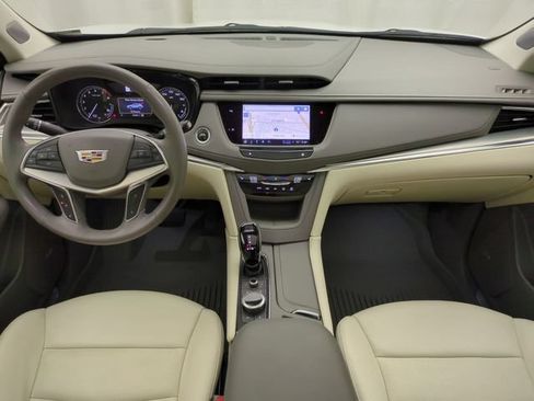 Certified 2023 Cadillac XT5 Premium Luxury w/ LPO, Floor Liner Package AWD/4WD image 24