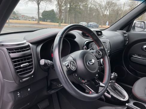 Used 2016 Kia Soul + w/ Soulful Package image 26