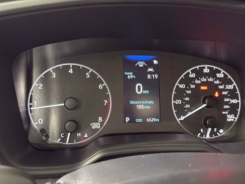 Used 2025 Toyota Corolla LE image 19
