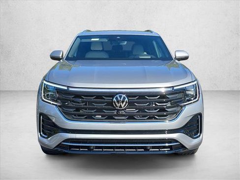 New 2026 Volkswagen Atlas Cross Sport SEL Premium R-Line image 8