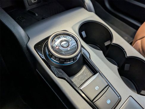 Used 2023 Ford Bronco Sport Outer Banks w/ Tech Package image 12