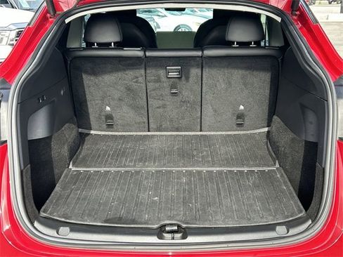 Used 2022 Tesla Model Y Performance image 15