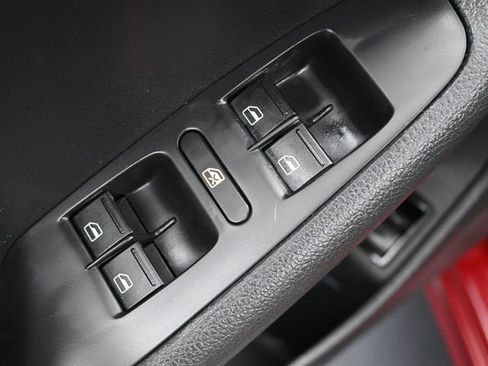 Used 2017 Volkswagen Jetta S image 15