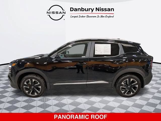 Certified 2025 Nissan Kicks SV w/ SV Premium Package AWD/4WD image 7