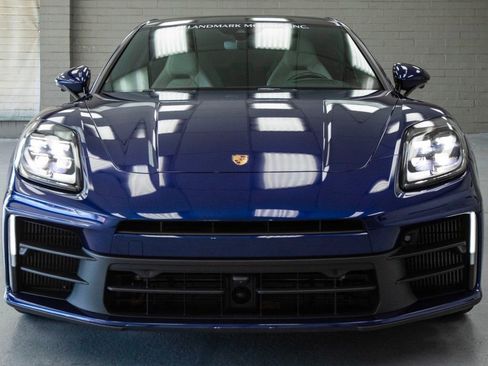Used 2024 Porsche Panamera 4 image 5