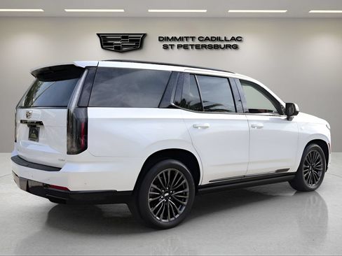 Certified 2025 Cadillac Escalade Sport Platinum AWD/4WD image 5