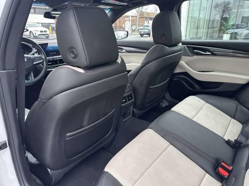 Used 2021 Cadillac CT5 Sport image 28