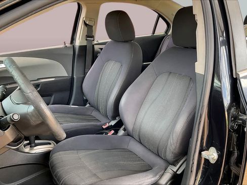 Used 2013 Chevrolet Sonic LT FWD image 9