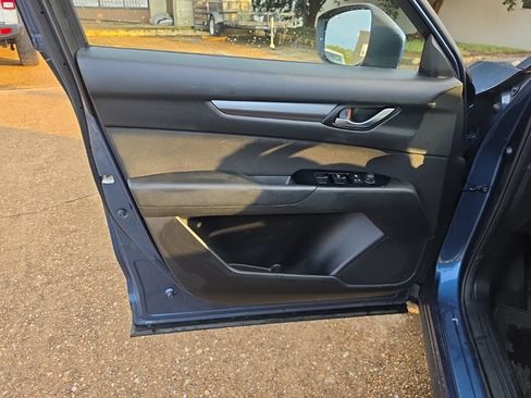 Used 2017 MAZDA CX-5 Sport FWD image 22