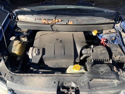 Used 2010 Dodge Journey SXT w/ Flexible Seating Group image 10