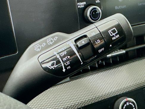 Used 2023 Kia Sportage LX FWD image 20