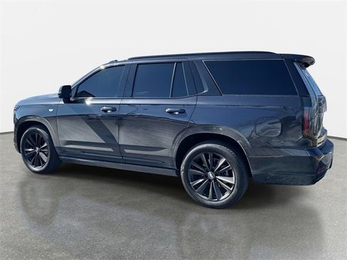 Used 2025 Cadillac Escalade Premium Luxury w/ Touring Package image 3