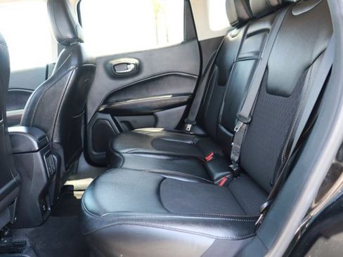 Used 2020 Jeep Compass Latitude FWD image 13